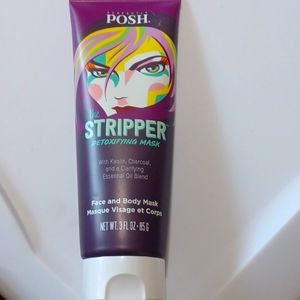 The Stripper Detoxifying Mask